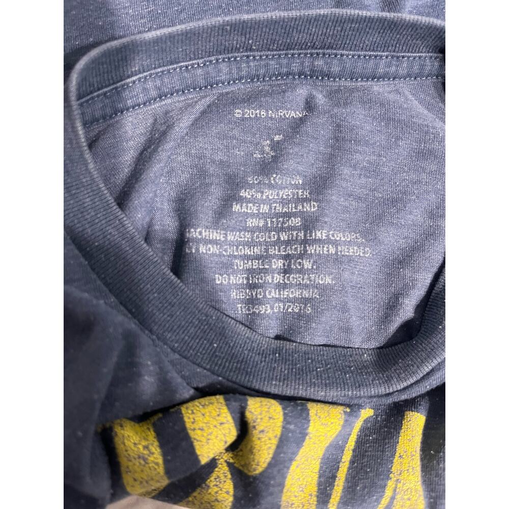 Nirvana kids Size 4 Denim Heather Short Sleeve Graphic T-Shirt - Picture 5 of 5